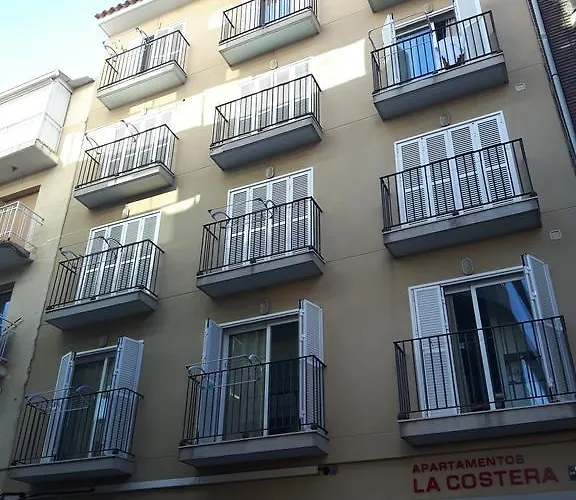 Aptos La Costera דירה בנידורם